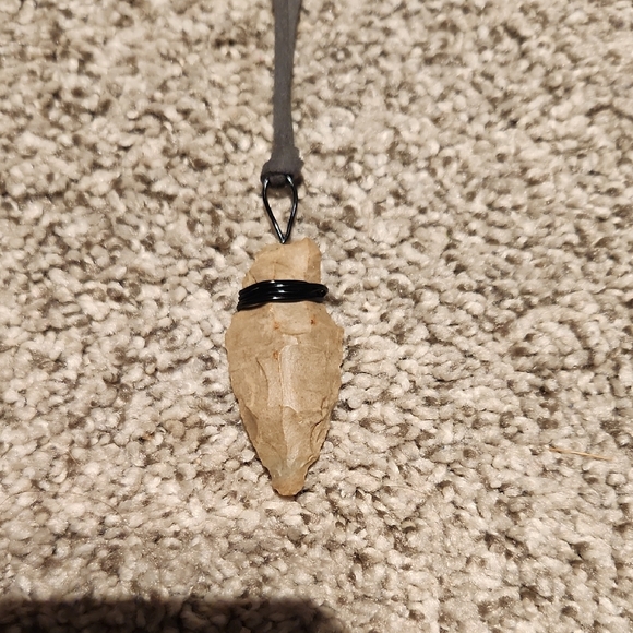 Other - Authentic Fluted Native American Arrowhead Necklace with Dark Grey Cord